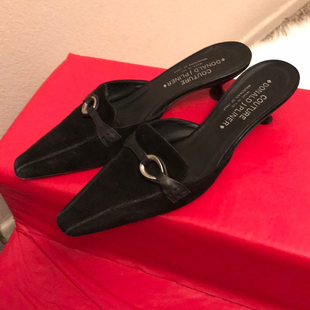 Couture Donald J Pliner Italian suede clogs buckle